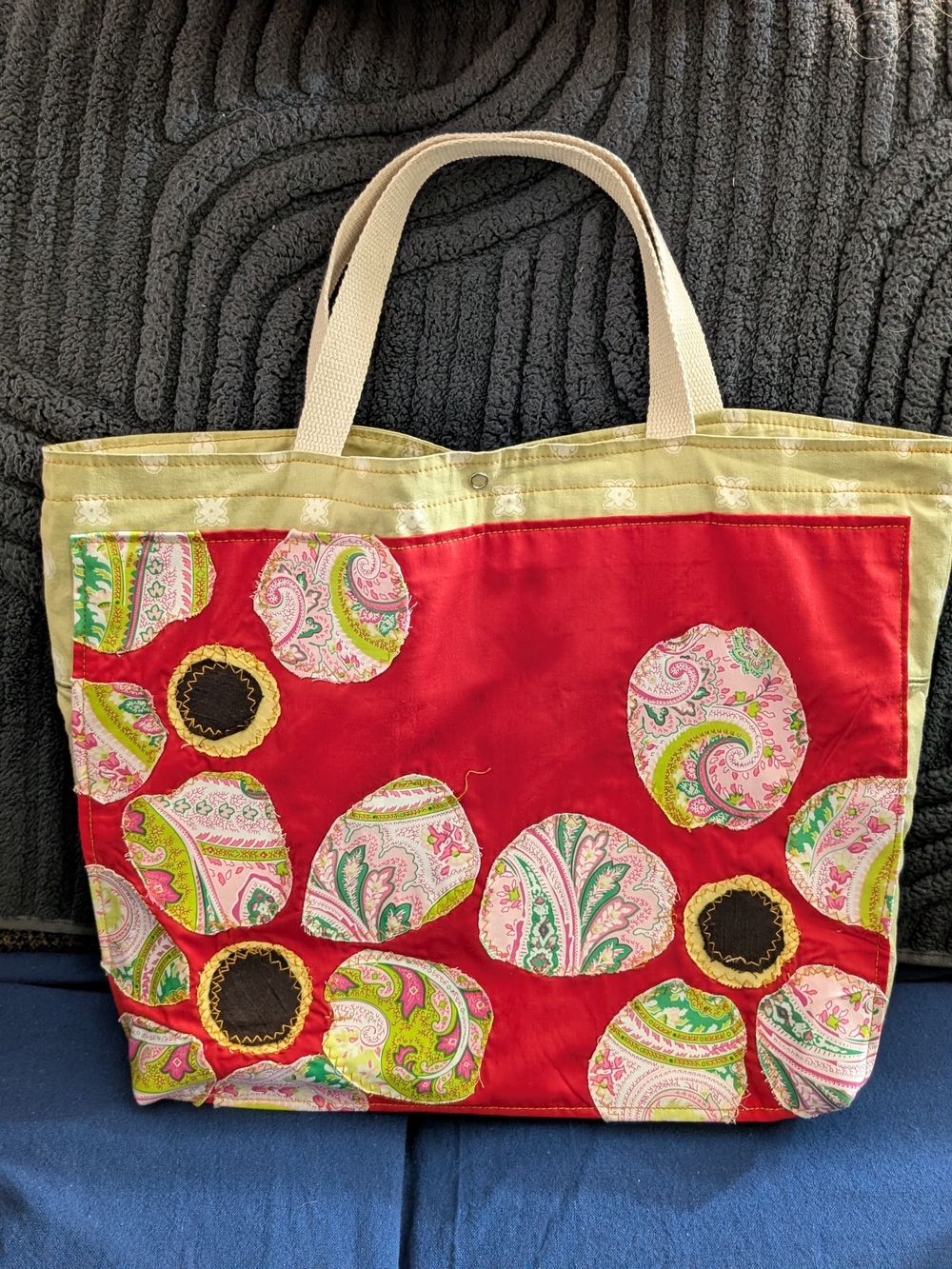 Red Paisley Circle Appliqué Tote with Cream Handles - Women's Everyday Bag